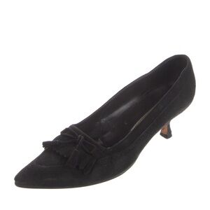 MANOLA BLAHNIK Black Suede Kitten Heel Pumps